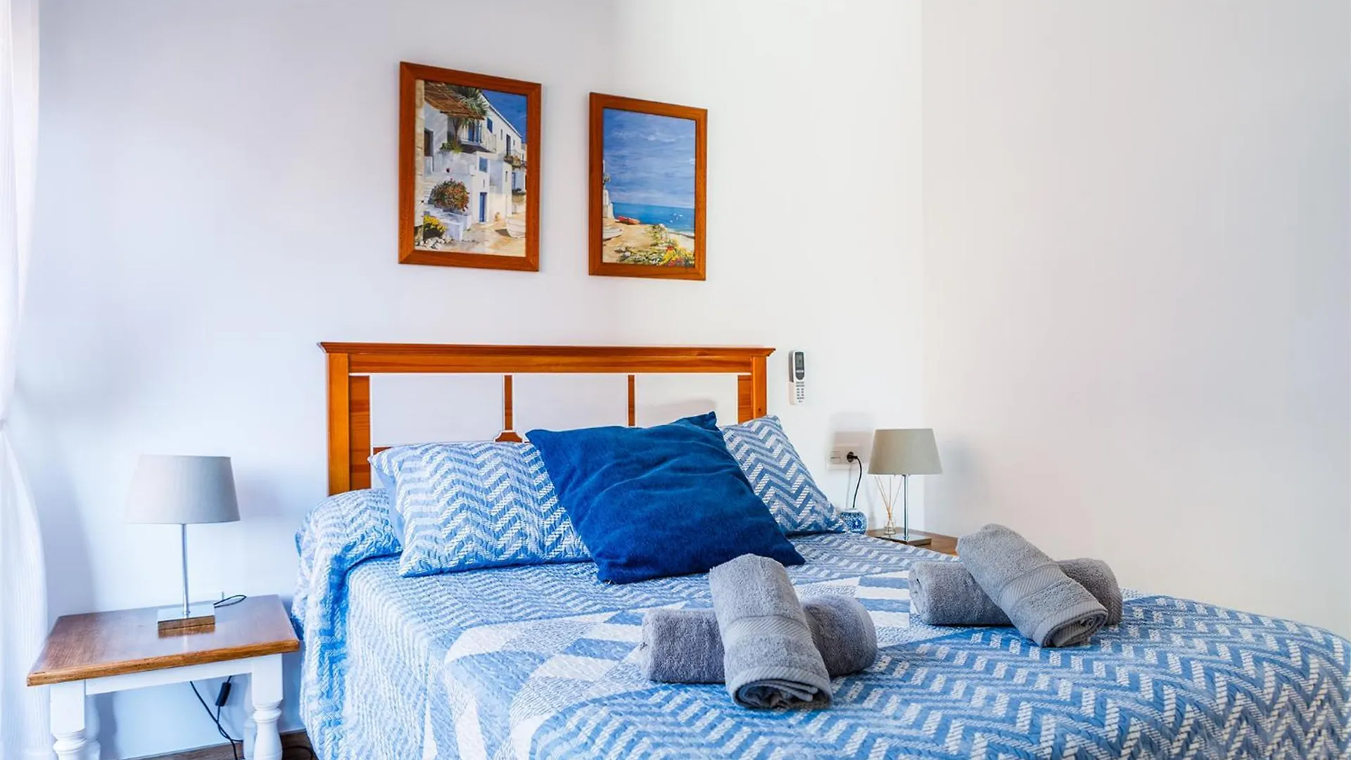 Apartamento Irmasol Torre Del Mar Spain
